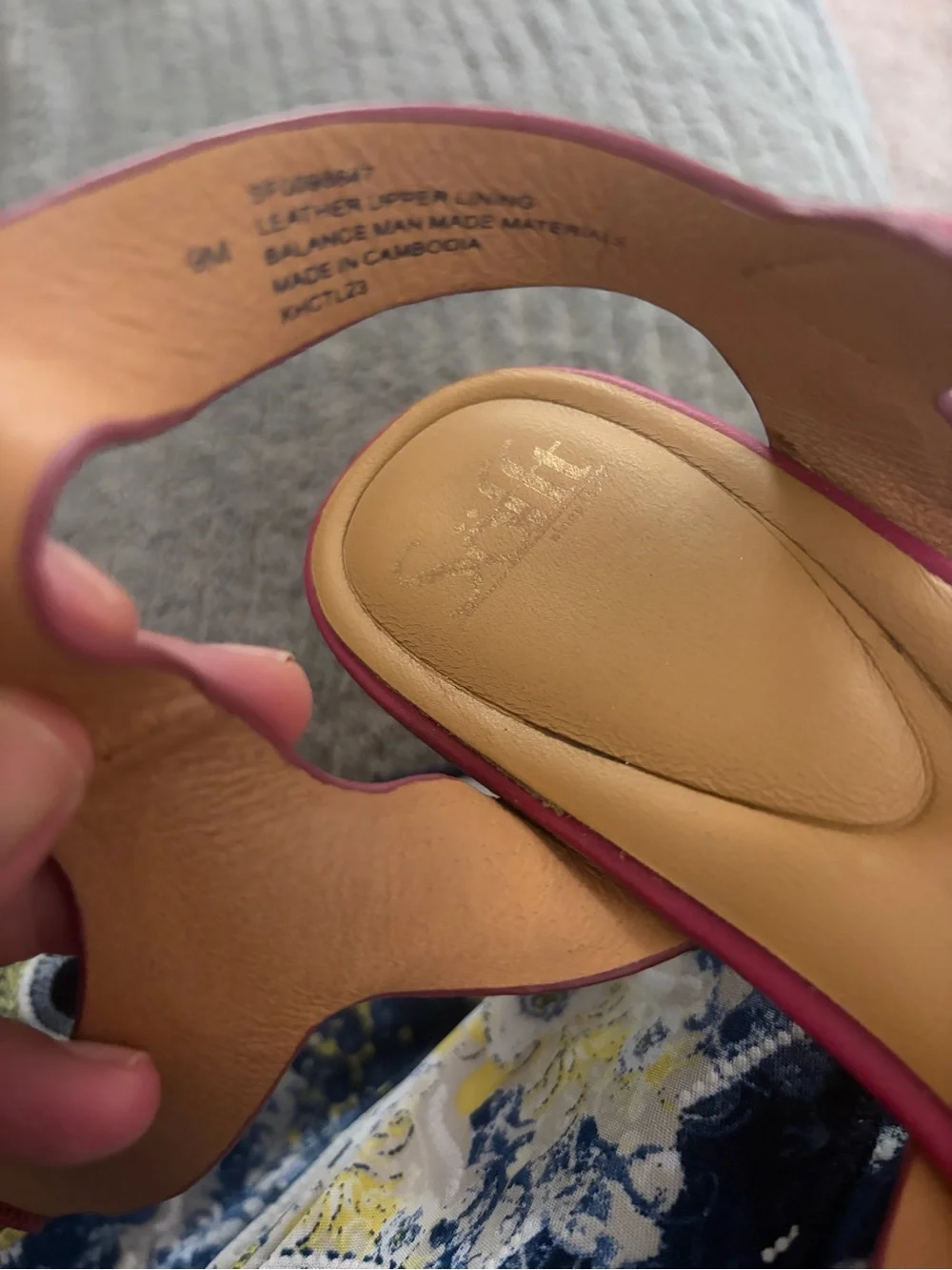 Sofft Fuchsia Leather Woven Slingback Sandals